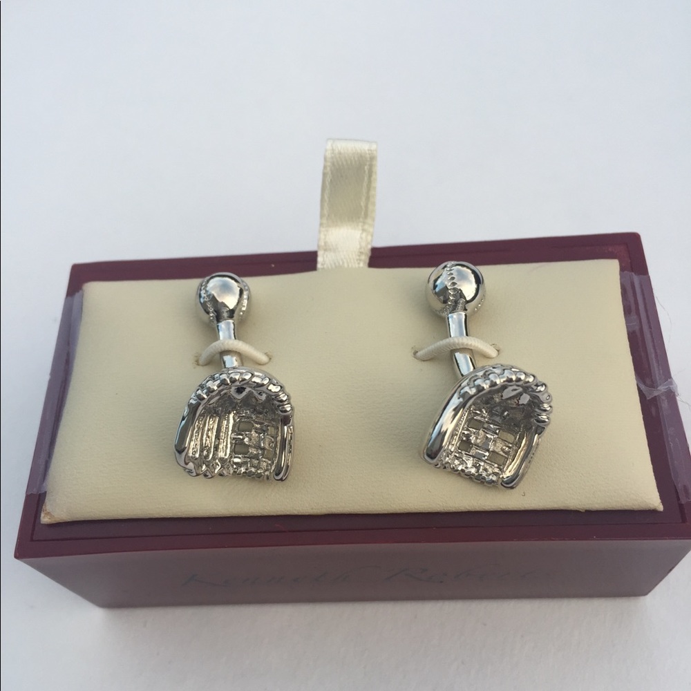 🆕New w/tag BASEBALL CUFF LINKS by KENNETH ROBERTS
